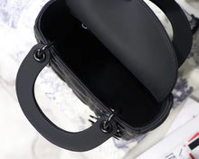 Load image into Gallery viewer, DR002 6.69x5.91x2.76inch