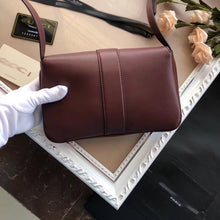 Load image into Gallery viewer, GC112 9.8x6.3x2.2inch