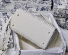 Load image into Gallery viewer, DR004 9.45x7.87x4.33inch