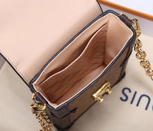 Load image into Gallery viewer, LB070 4.33x6.89x1.38