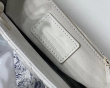 Load image into Gallery viewer, DR005 6.69x5.91x2.76inch