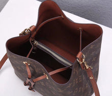 Load image into Gallery viewer, LB135 10.2x10.2x6.9inch