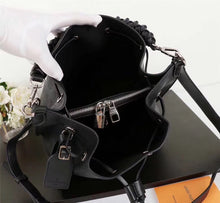 Load image into Gallery viewer, LB112 9.8x9.8x7.9inch