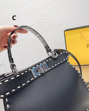 Load image into Gallery viewer, FF147 Peekaboo ISeeU Small / 10.6x8.3x4.3inch