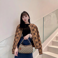 Load image into Gallery viewer, CLTH303 Chunky Wool Bicolor Cardigan / Size:S/M/L