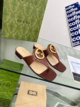 Load image into Gallery viewer, SE1033 Women's Gucci Blondie thong sandal / Size5-11