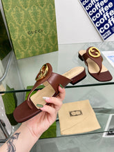Load image into Gallery viewer, SE1033 Women's Gucci Blondie thong sandal / Size5-11