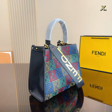 Load image into Gallery viewer, FF156 Peekaboo / 11.4x5.1x9.4inch