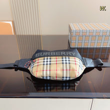 Load image into Gallery viewer, BUR101 Nylon Canvas Sonny Bum Bag / 10.2x2.3x6.3inch