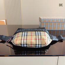 Load image into Gallery viewer, BUR101 Nylon Canvas Sonny Bum Bag / 10.2x2.3x6.3inch