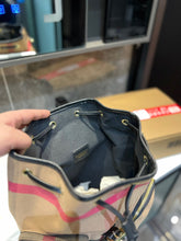 Load image into Gallery viewer, BUR103 Vintage Check Cotton Backpack / 14.9x12.6inch