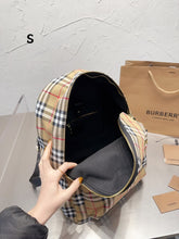 Load image into Gallery viewer, BUR104 Vintage Check Cotton Backpack / 14.9x12.6inch