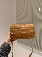 Load image into Gallery viewer, BUR106 Sequinned Quilted Leather Small Lola Bag