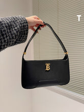 Load image into Gallery viewer, BUR106 Hobo Bag / 11x5.9inch