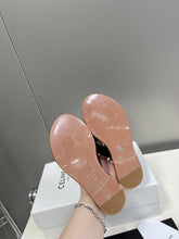 Load image into Gallery viewer, SE988 CELINE TRIOMPHE FLAT THONG in CALFSKIN