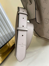 Load image into Gallery viewer, LB687 Muria / HIGHEST QUALITY VERSION / 9.8 x 9.8 x 7.9 inches