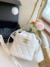 Load image into Gallery viewer, CC662 Mini Bucket Bag / 7x6.3x4.3inch