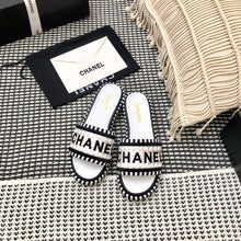 Load image into Gallery viewer, SE819 CC Slipper / Size4-10