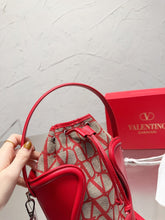Load image into Gallery viewer, VLTN075 LE CINQUIEME TOILE ICONOGRAPHE BUCKET BAG / W5.5xH8.2xD3.9 in