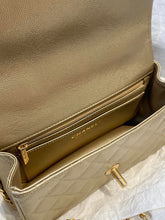 Load image into Gallery viewer, CC544 CF Handle / HIGHEST QUALITY VERSION / 7.9x2.8x5.5inch