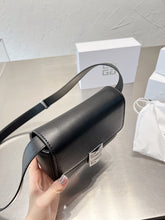 Load image into Gallery viewer, GNY018 Mini 4G bag / 7.1x5.1x2.1inch