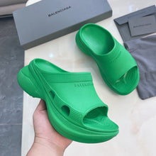 Load image into Gallery viewer, SE1040 BALENCIAGA Women's Pool Crocs™ Slide Sandal / Size5-11