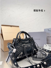 Load image into Gallery viewer, BCG046 Women's Neo Cagole Xs Handbag in Black / L10,2 x H7 x W4,5 inch