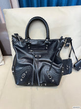 Load image into Gallery viewer, BCG047 Le Cagole Tote Bag / 11.8x12.6inch