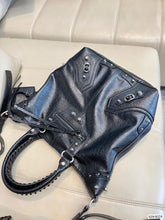 Load image into Gallery viewer, BCG047 Le Cagole Tote Bag / 11.8x12.6inch