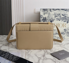 Load image into Gallery viewer, DR273 30 Montaigne Bag / 9.5 x 6.5 x 3 inches