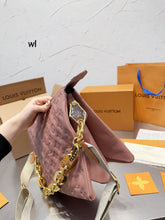 Load image into Gallery viewer, LB755 Coussin MM / 13.4 x 9.4 x 4.7 inches