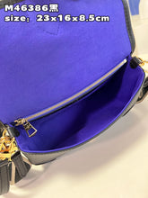 Load image into Gallery viewer, LB785 Diane / HIGHEST QUALITY VERSION / 9.1 x 6.3 x 3.3 inches