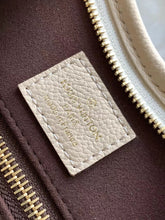 Load image into Gallery viewer, LB757 Carryall PM / 11.4x9.4x4.7inch