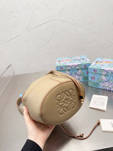Load image into Gallery viewer, LWE023 Bucket Bag / 9.8x7.1inch