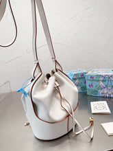 Load image into Gallery viewer, LWE023 Bucket Bag / 9.8x7.1inch