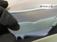 Load image into Gallery viewer, DR259 Small/Medium Dior Bobby Bag