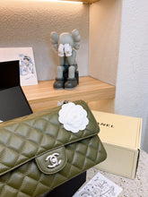 Load image into Gallery viewer, CC673 Classic Handbag / 9.8x15.5x6.5inch