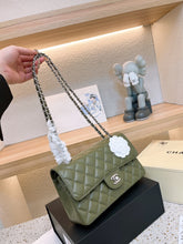 Load image into Gallery viewer, CC673 Classic Handbag / 9.8x15.5x6.5inch