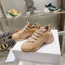 Load image into Gallery viewer, SE889 DR D-Connect Sneaker / Size5-10