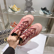 Load image into Gallery viewer, SE890 DR D-Connect Sneaker / Size5-10