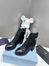 Load image into Gallery viewer, SE927 PD Brushed leather and nylon laced booties / Size5-9
