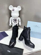 Load image into Gallery viewer, SE927 PD Brushed leather and nylon laced booties / Size5-9