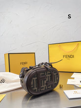 Load image into Gallery viewer, FF159 O’Lock Mini Camera Case / 8.3x4.9x2.7inch