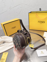 Load image into Gallery viewer, FF159 O’Lock Mini Camera Case / 8.3x4.9x2.7inch