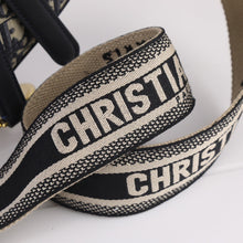 Load image into Gallery viewer, DR234 Saddle Bag (Come with Long Shoulder Straps )