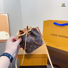 Load image into Gallery viewer, LB787 Nano Noe / 5.1 x 5.9 x 3.5 inches