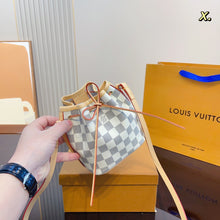 Load image into Gallery viewer, LB787 Nano Noe / 5.1 x 5.9 x 3.5 inches