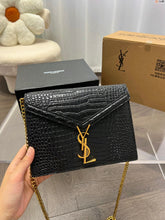 Load image into Gallery viewer, YSK213 Cassandra Medium Chain Bag / 8.6 x 6.4 x 2.1 INCHES