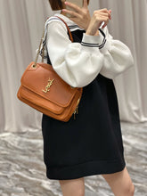 Load image into Gallery viewer, YSK223 Niki Camera Bag in Smooth Leather / HIGHEST QUALITY VERSION / 10.2 x 7.5 x 3/5 inches