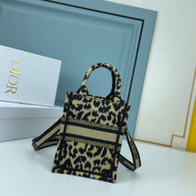 Load image into Gallery viewer, DR238 Book Mini Tote Bag / 7.1x5.3x2.5inch